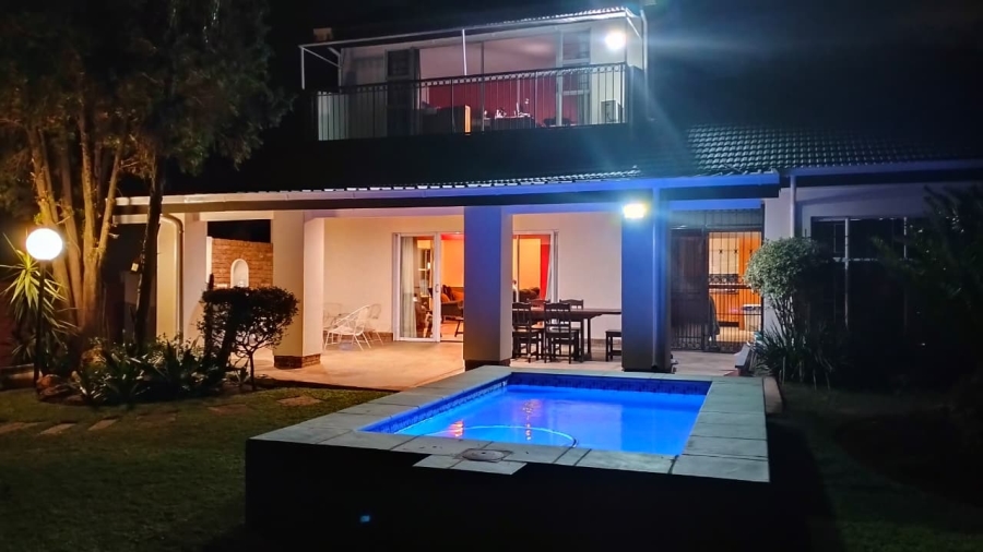 6 Bedroom Property for Sale in Lyttelton Manor Gauteng