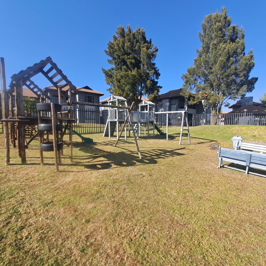 2 Bedroom Property for Sale in Rynfield Gauteng