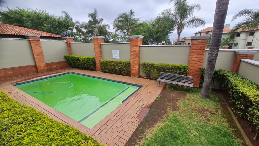 To Let 3 Bedroom Property for Rent in Bedfordview Gauteng