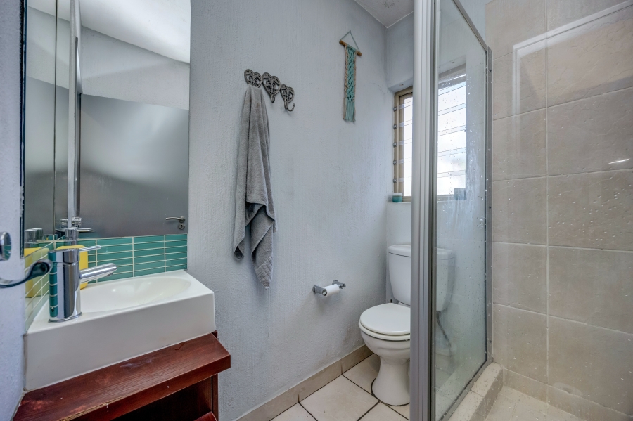 2 Bedroom Property for Sale in Broadacres Gauteng