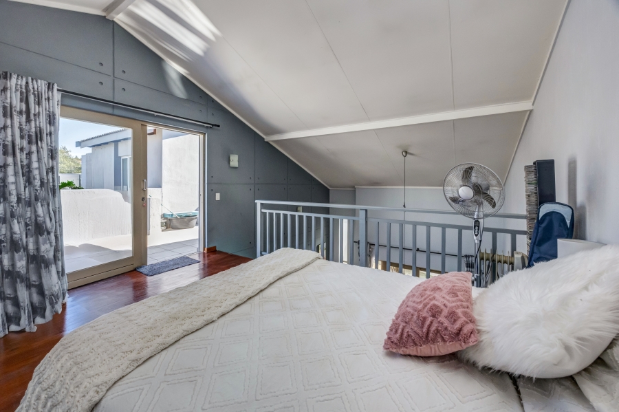 2 Bedroom Property for Sale in Broadacres Gauteng