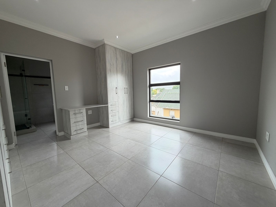 3 Bedroom Property for Sale in Bedfordview Gauteng