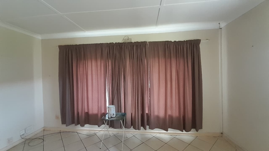 3 Bedroom Property for Sale in Noycedale Gauteng