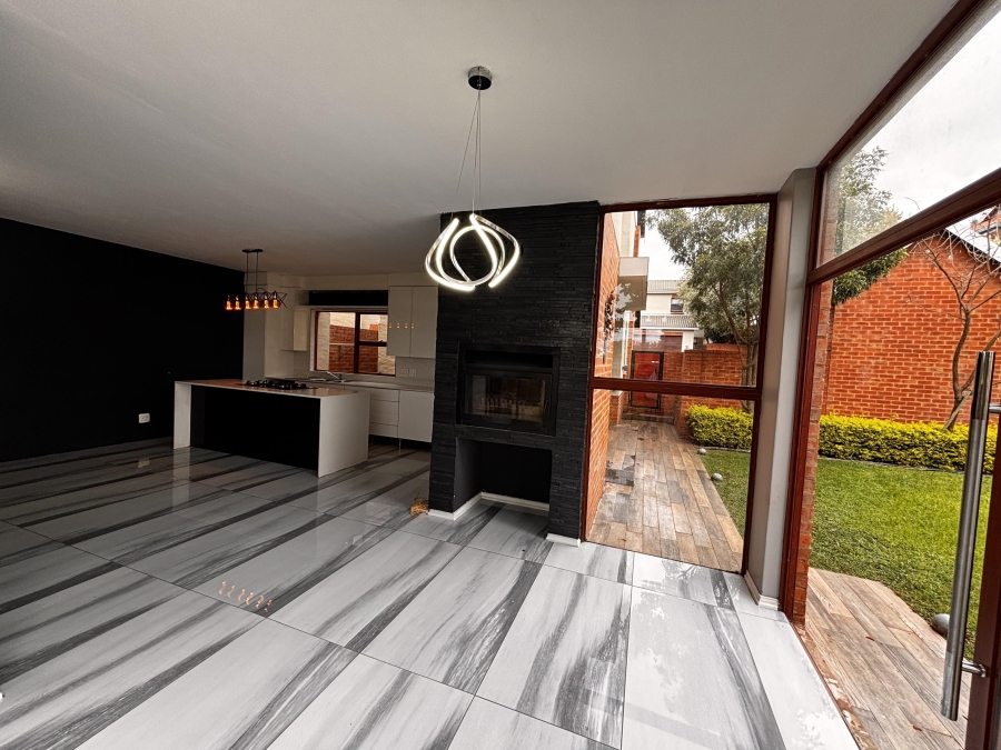 To Let 3 Bedroom Property for Rent in Country View Estate Gauteng