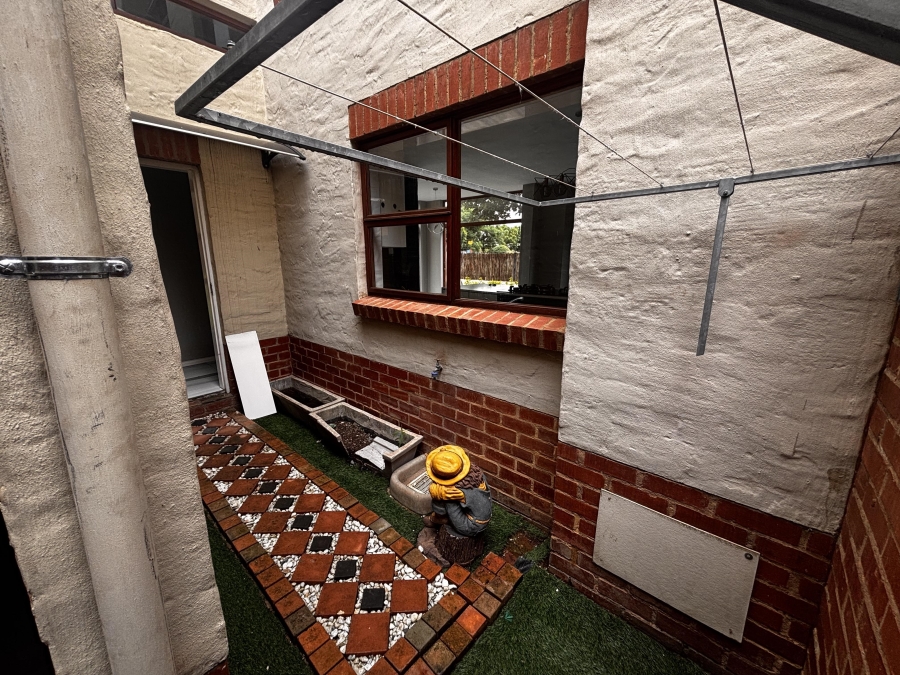 To Let 3 Bedroom Property for Rent in Country View Estate Gauteng