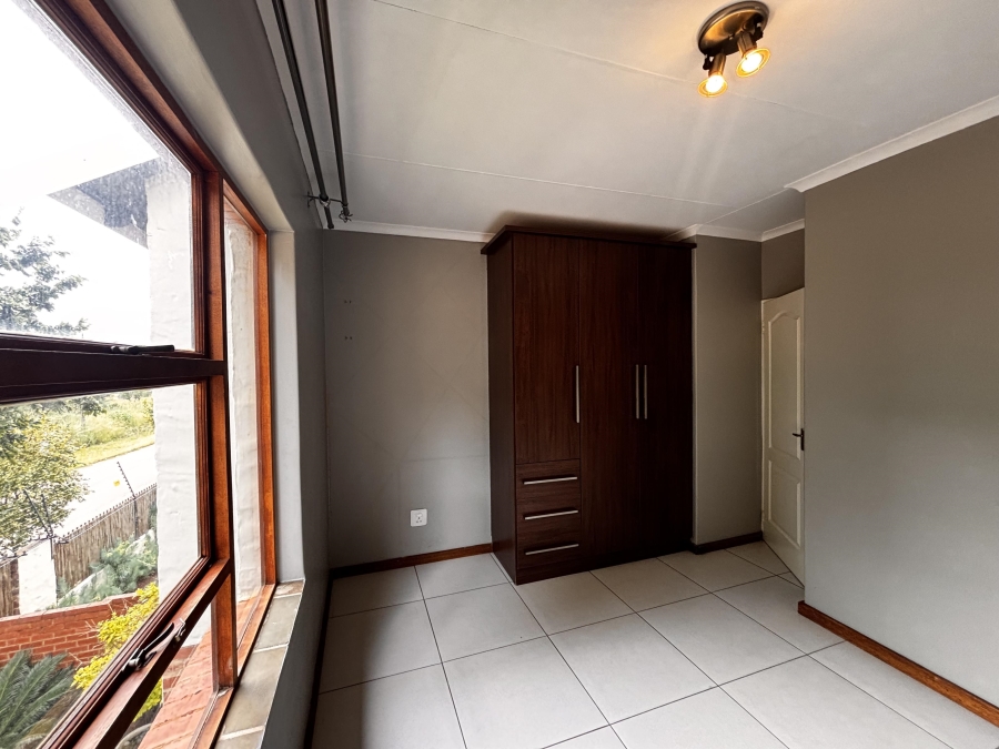To Let 3 Bedroom Property for Rent in Country View Estate Gauteng