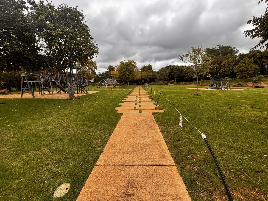 To Let 3 Bedroom Property for Rent in Country View Estate Gauteng