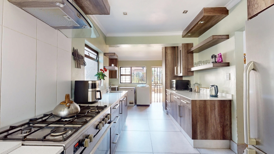 6 Bedroom Property for Sale in Elsburg Gauteng