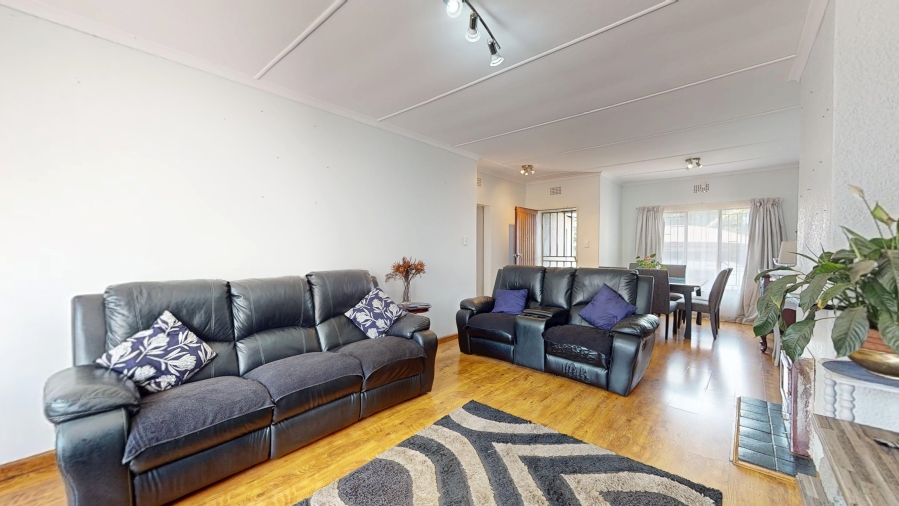 6 Bedroom Property for Sale in Elsburg Gauteng