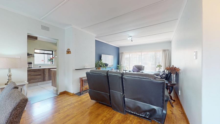 6 Bedroom Property for Sale in Elsburg Gauteng