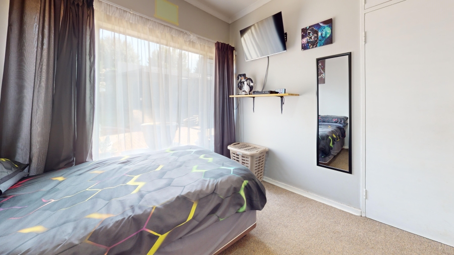 6 Bedroom Property for Sale in Elsburg Gauteng