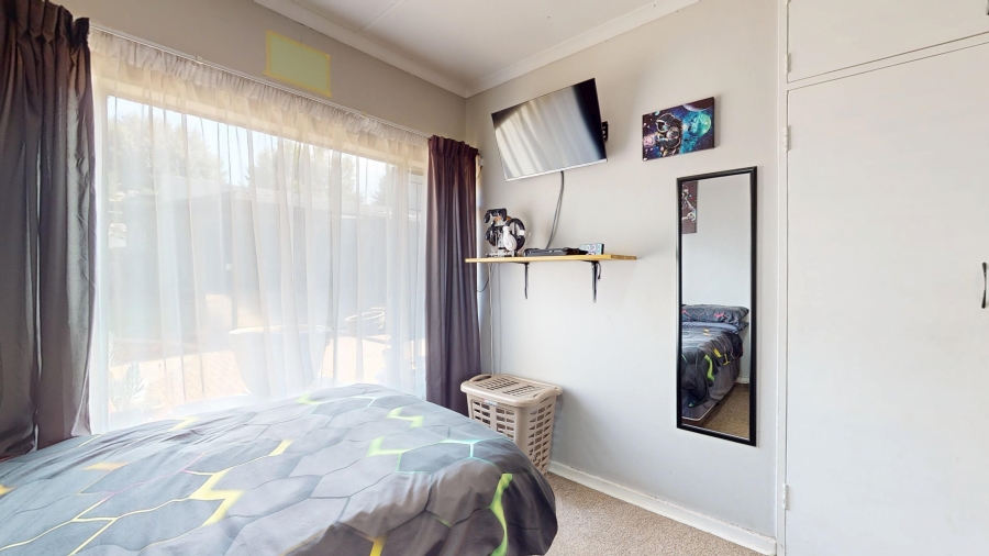 6 Bedroom Property for Sale in Elsburg Gauteng