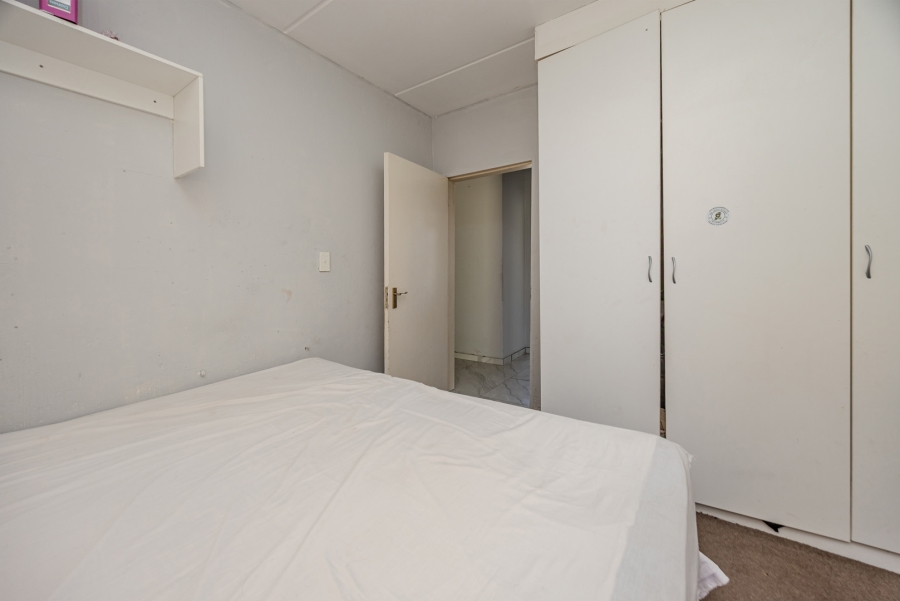 2 Bedroom Property for Sale in Laser Park Gauteng