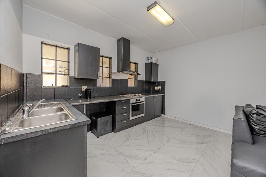 2 Bedroom Property for Sale in Laser Park Gauteng