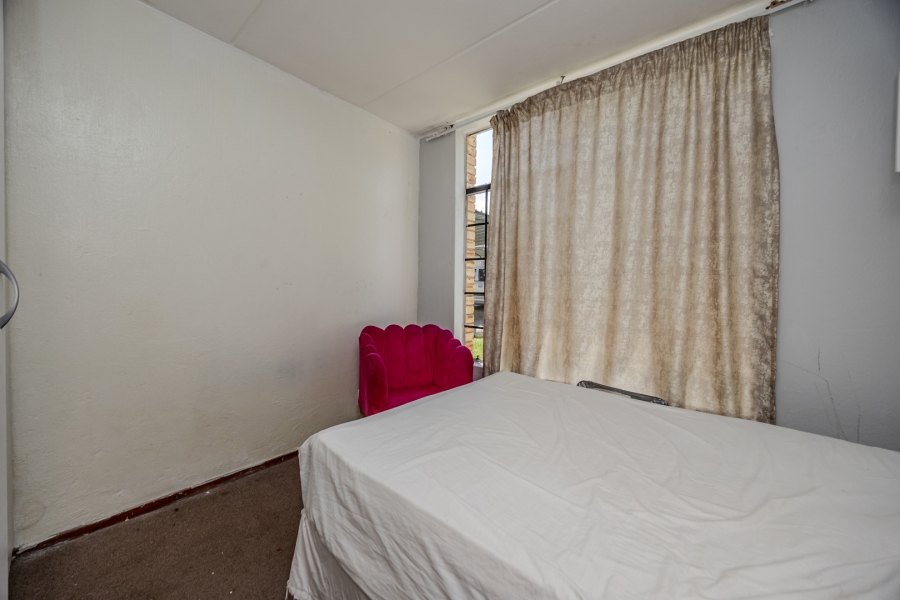 2 Bedroom Property for Sale in Laser Park Gauteng