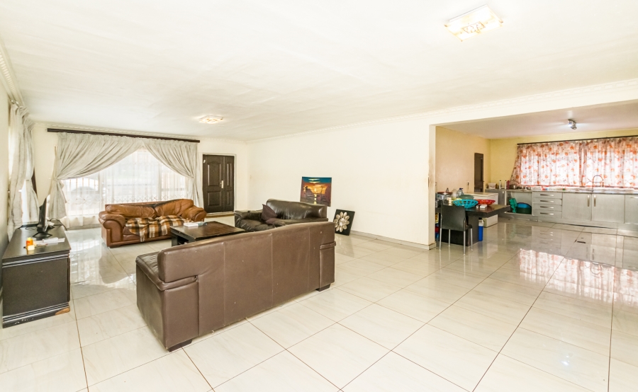 4 Bedroom Property for Sale in Lyttelton Manor Gauteng