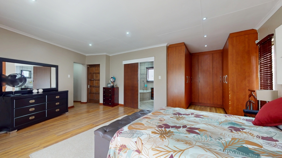 4 Bedroom Property for Sale in Ravenswood Gauteng