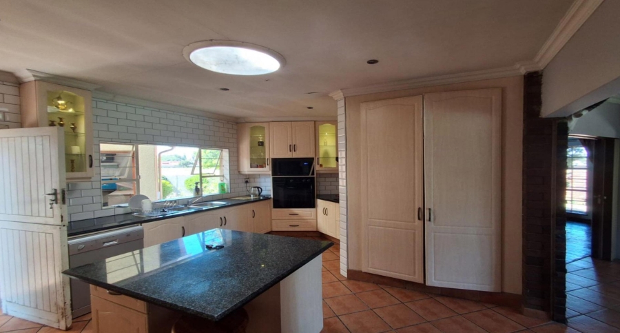 3 Bedroom Property for Sale in Sunward Park Gauteng