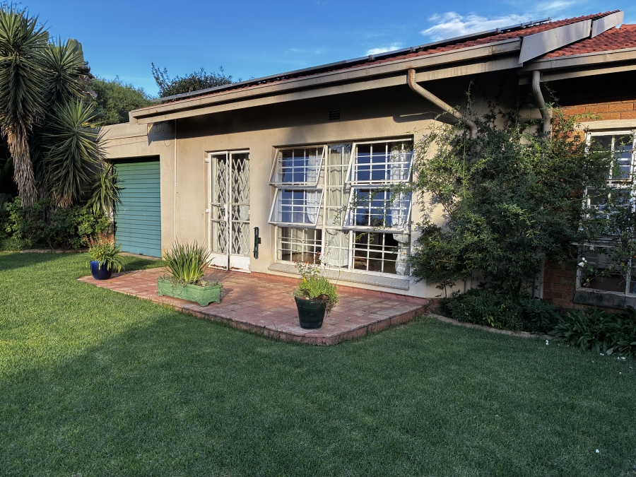 3 Bedroom Property for Sale in Sunward Park Gauteng