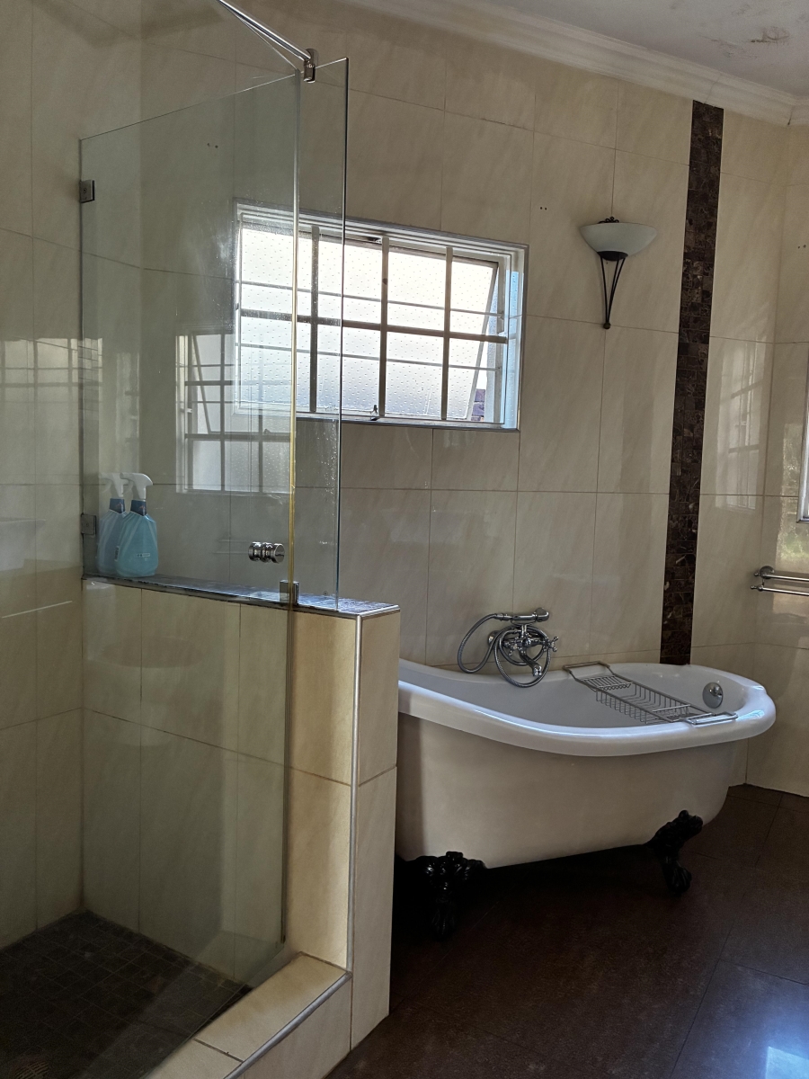 3 Bedroom Property for Sale in Sunward Park Gauteng
