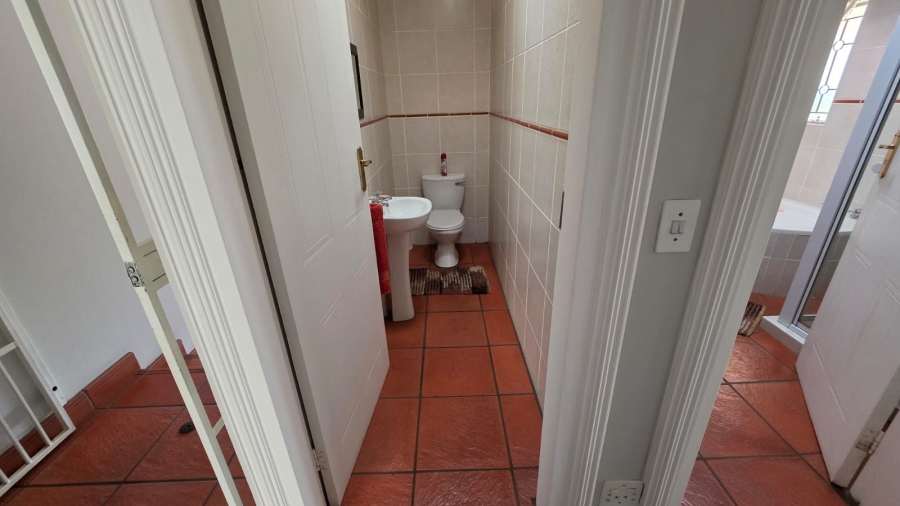 3 Bedroom Property for Sale in Jordaan Park Gauteng