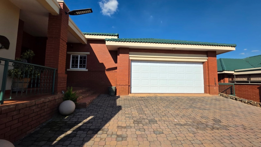 3 Bedroom Property for Sale in Jordaan Park Gauteng
