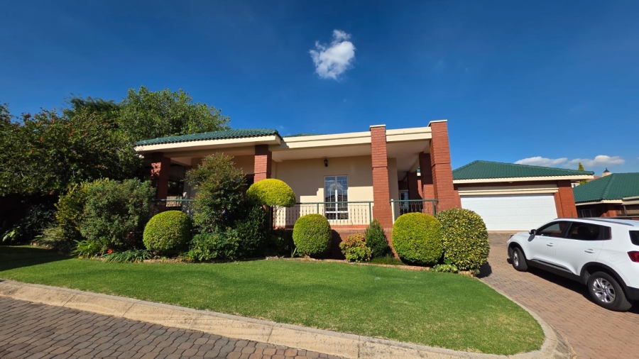 3 Bedroom Property for Sale in Jordaan Park Gauteng