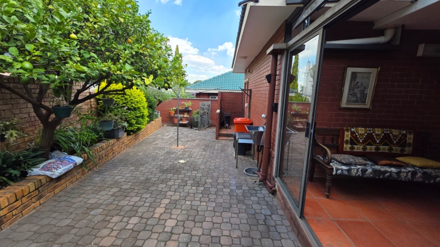 3 Bedroom Property for Sale in Jordaan Park Gauteng