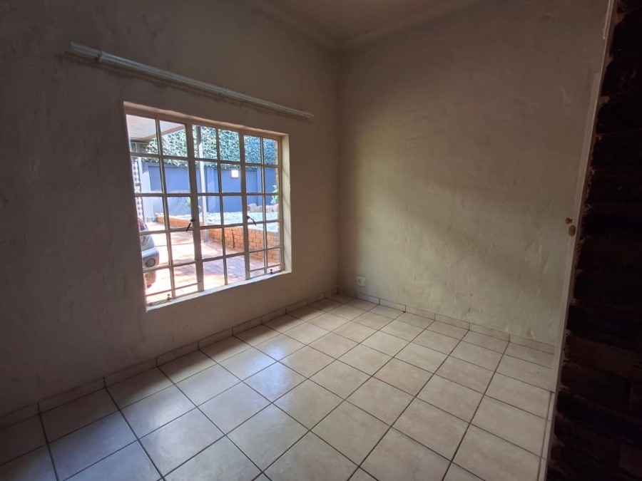 3 Bedroom Property for Sale in Ninapark Gauteng