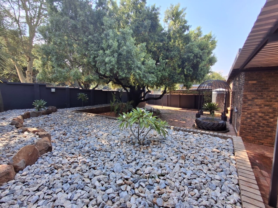 3 Bedroom Property for Sale in Ninapark Gauteng