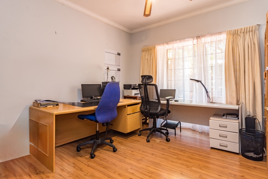 3 Bedroom Property for Sale in Allens Nek Gauteng