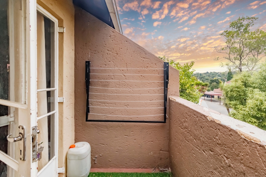 2 Bedroom Property for Sale in Vorna Valley Gauteng