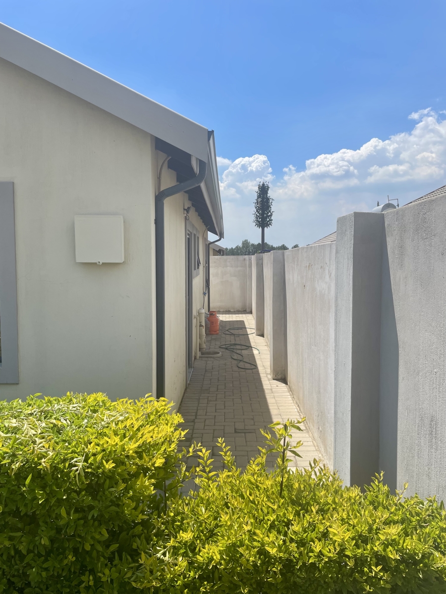 3 Bedroom Property for Sale in Riverbend AH Gauteng