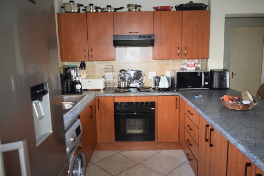 2 Bedroom Property for Sale in Jansenpark Gauteng