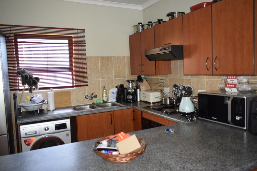 2 Bedroom Property for Sale in Jansenpark Gauteng