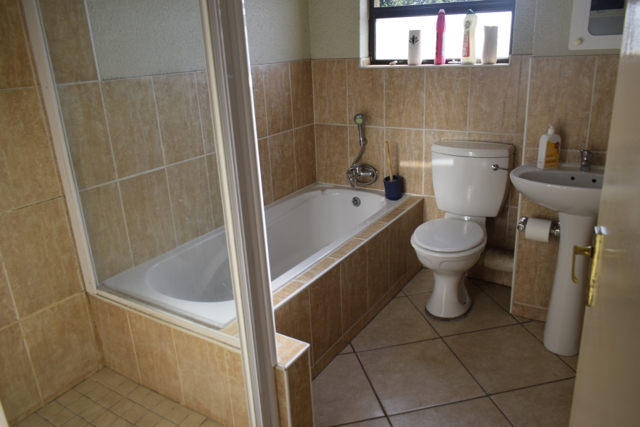 2 Bedroom Property for Sale in Jansenpark Gauteng
