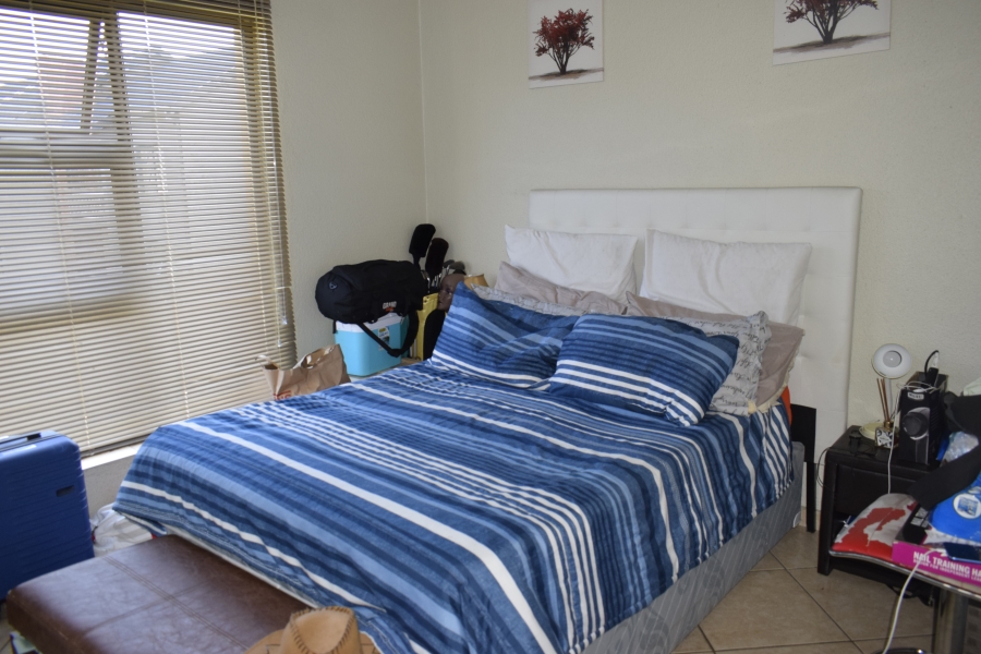 2 Bedroom Property for Sale in Jansenpark Gauteng