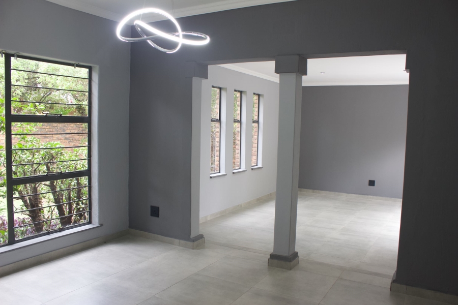 3 Bedroom Property for Sale in Glen Marais Gauteng