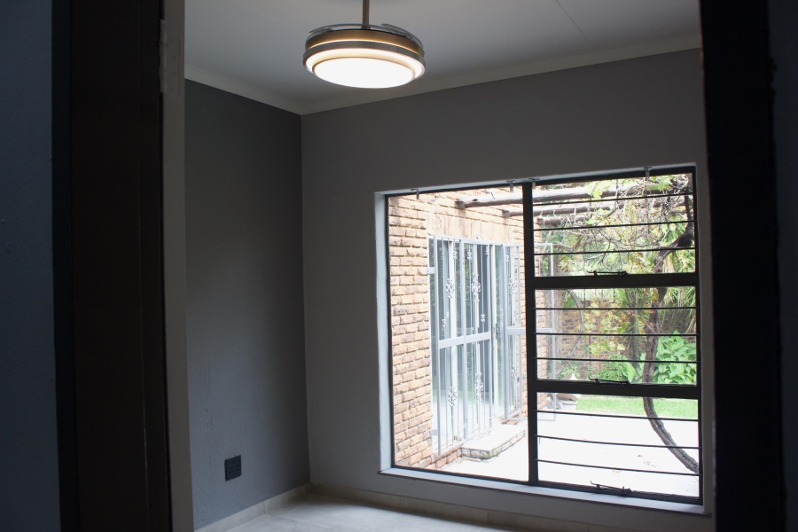 3 Bedroom Property for Sale in Glen Marais Gauteng