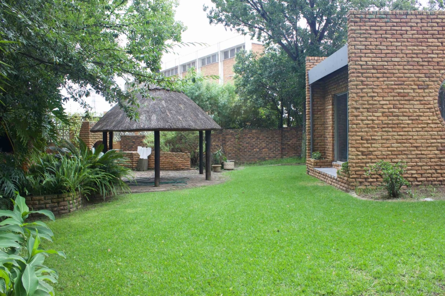 3 Bedroom Property for Sale in Glen Marais Gauteng