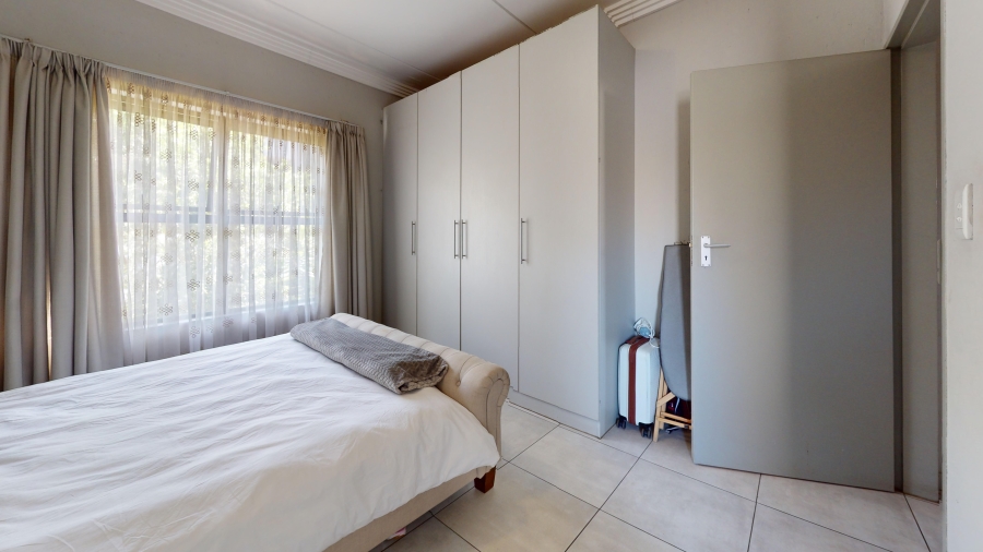 2 Bedroom Property for Sale in Jansenpark Gauteng