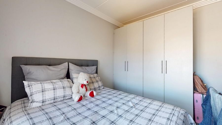 2 Bedroom Property for Sale in Jansenpark Gauteng