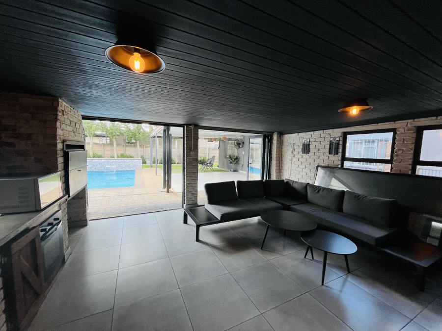 3 Bedroom Property for Sale in Three Rivers Gauteng