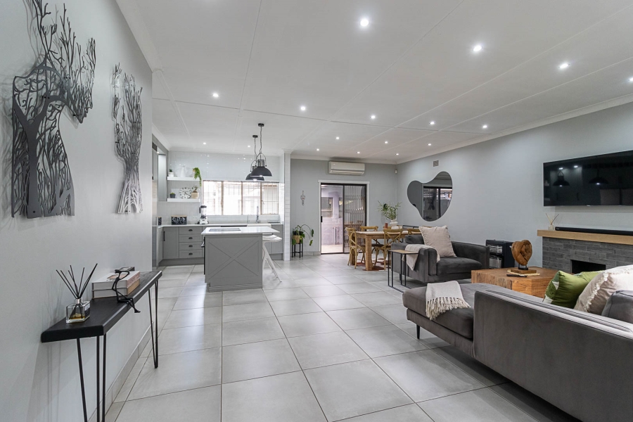 3 Bedroom Property for Sale in Three Rivers Gauteng