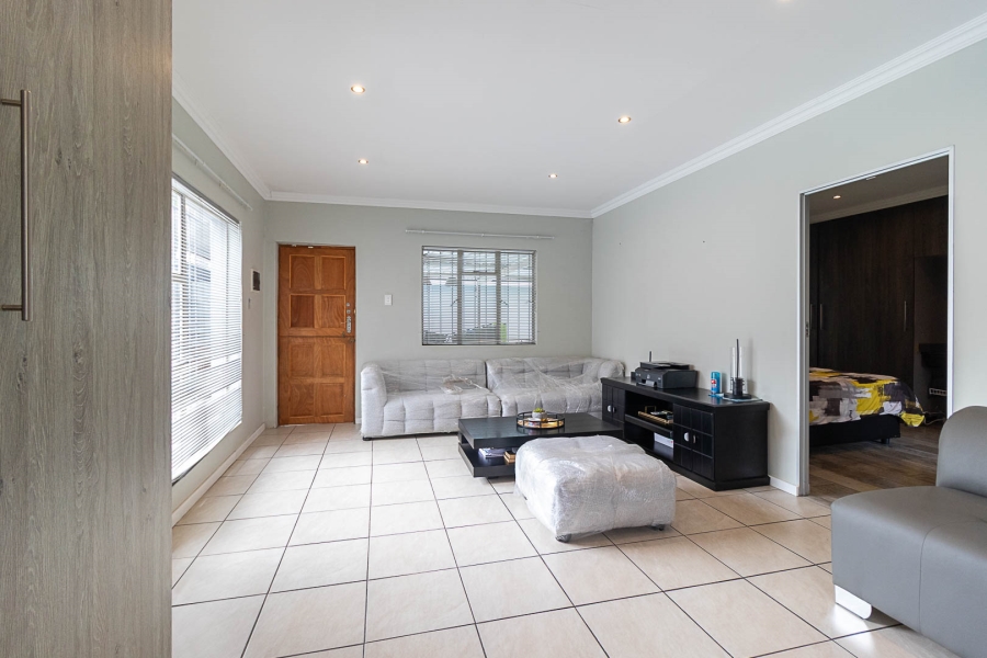 3 Bedroom Property for Sale in Three Rivers Gauteng