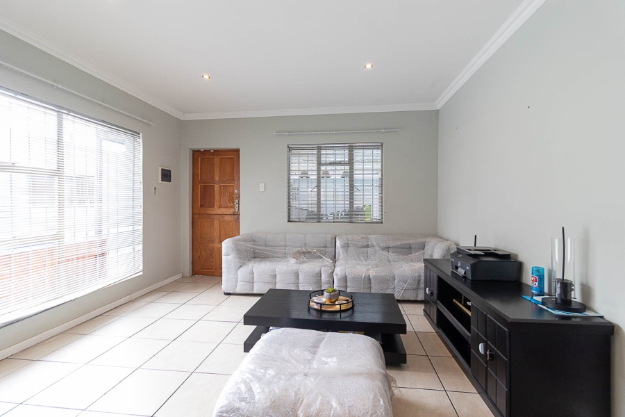 3 Bedroom Property for Sale in Three Rivers Gauteng