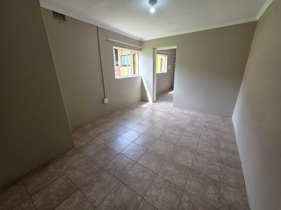 To Let 1 Bedroom Property for Rent in Hazelpark Gauteng
