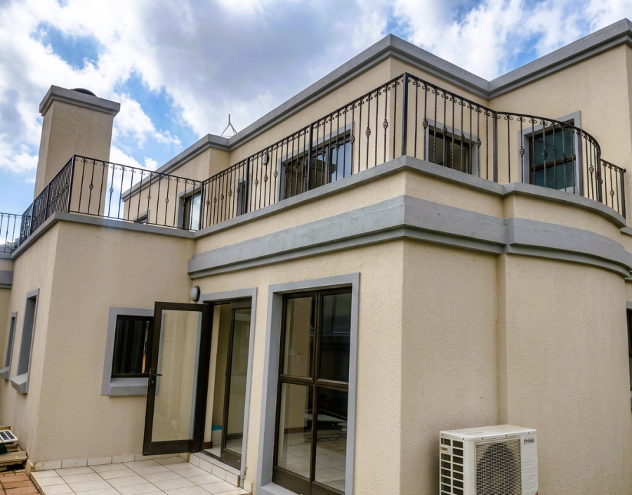 3 Bedroom Property for Sale in Bedfordview Gauteng