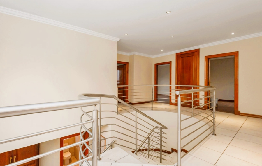 3 Bedroom Property for Sale in Bedfordview Gauteng