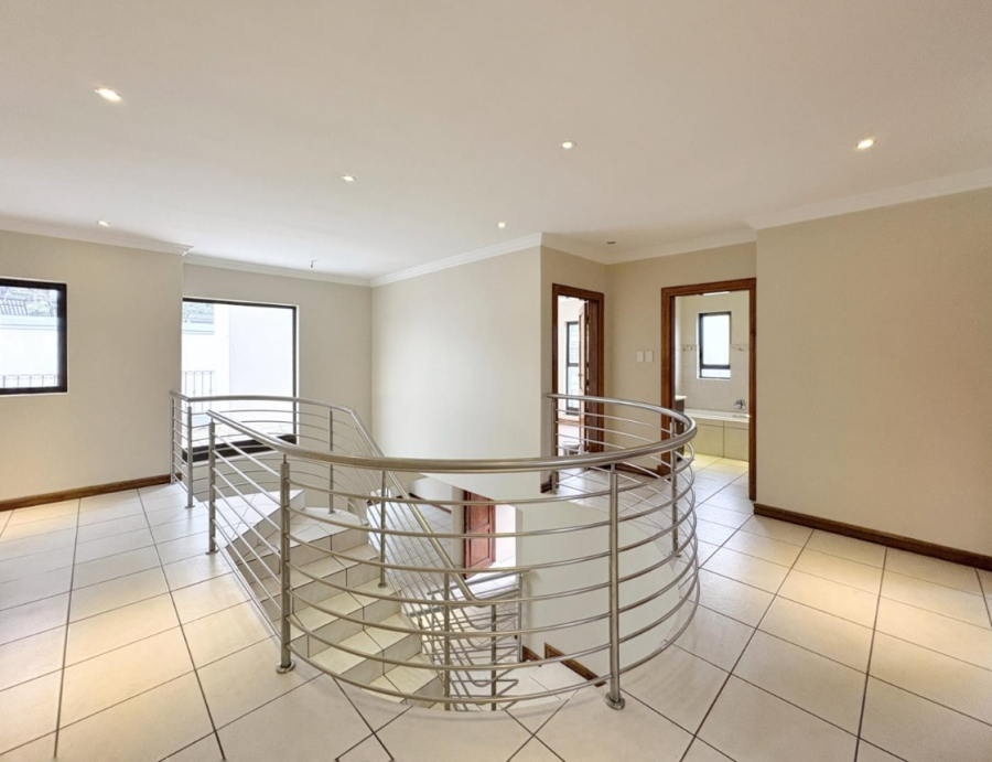 3 Bedroom Property for Sale in Bedfordview Gauteng
